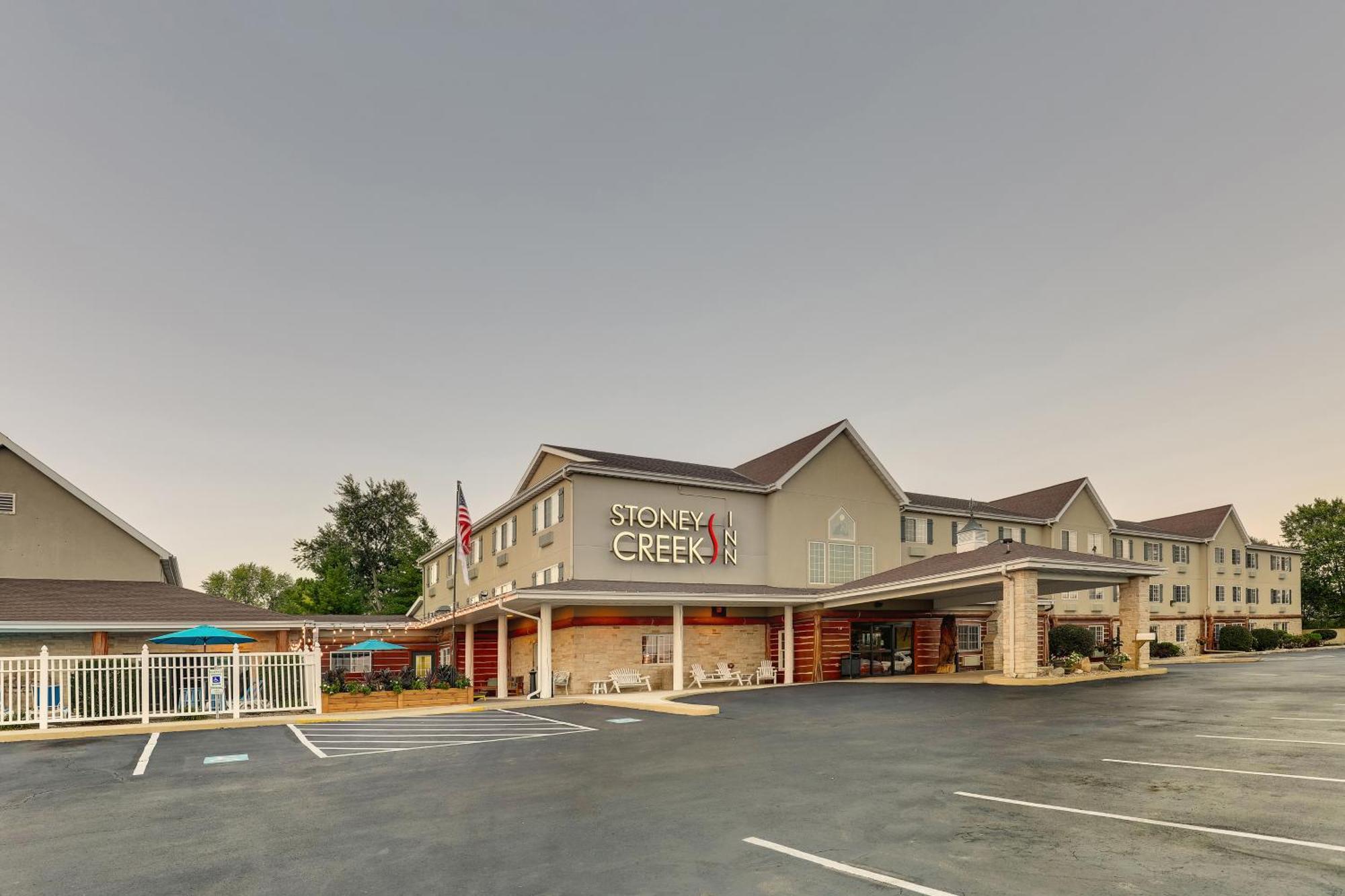 Stoney Creek Inn Куинси Экстерьер фото