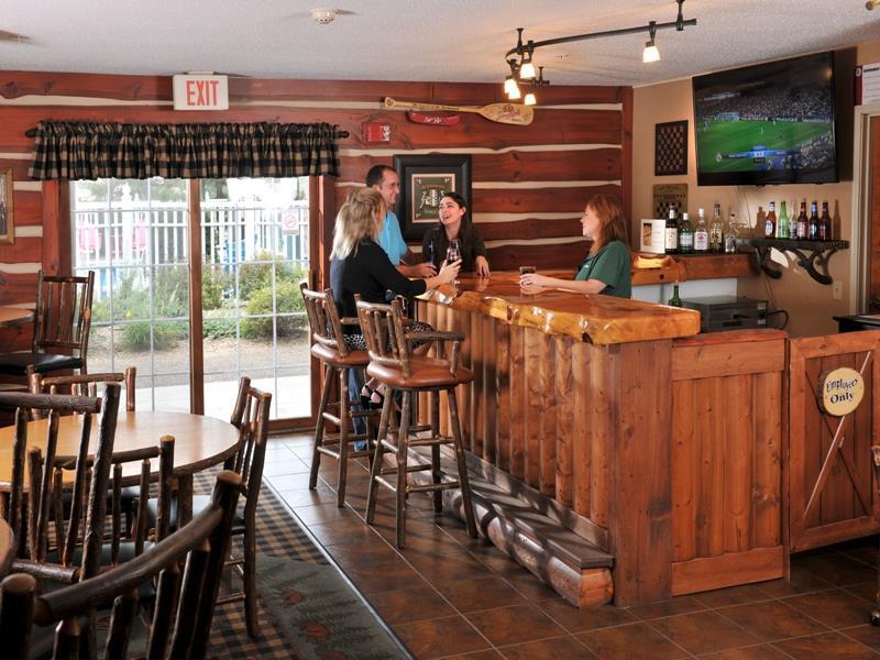 Stoney Creek Inn Куинси Ресторан фото