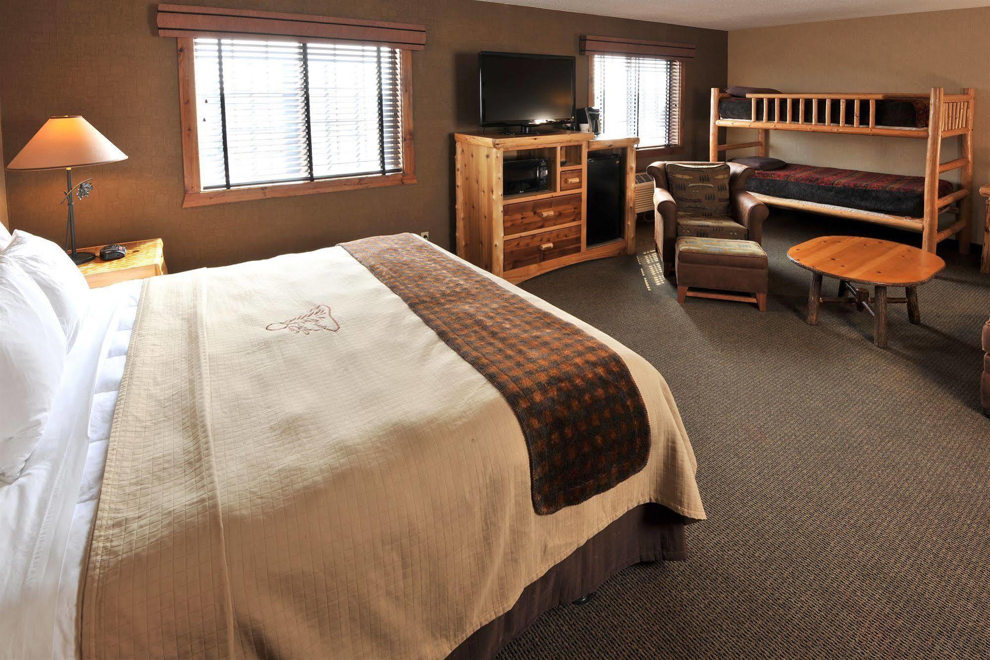 Stoney Creek Inn Куинси Экстерьер фото